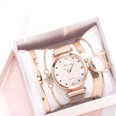 China 2021 Rattrapante designer New Star luxury women's fashion watch suit [send bracelet] for sale