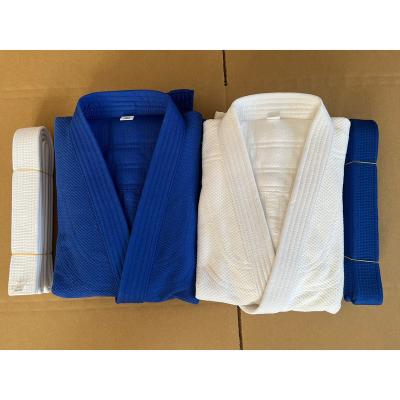 China Polyester / Cotton Wholesale customized 450 gsm Cotton martial arts judo suit  kimono judo gi judo uniform for sale