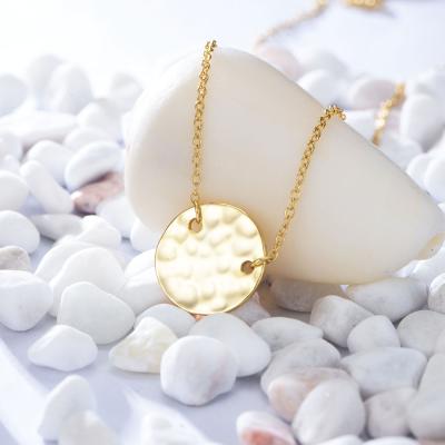 China FASHIONABLE Tasty Gold Coin Necklace Hammered Disc Circle Minimalist Necklace for sale