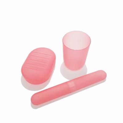 China Best Selling Sustainable Easy Carry Travel Wash Set Plastic Case For Toothbrush Case, Soap Box And Toothbrush Cup for sale