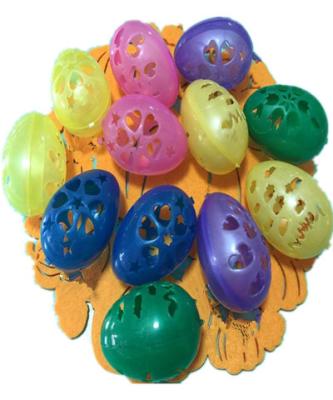 China Hot Selling Plastic PP Easter Eggs Hollow Out Easter Eggs for sale