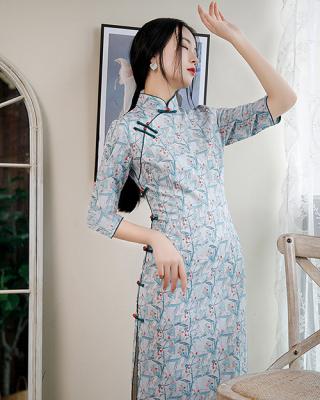 China Chinese Cheongsam Women's Cheongsam Bodycon Cheongsam Women Floral Elegant Split Dress Customized Size Customized Size for sale