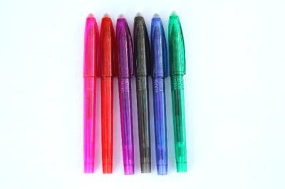 China Custom Logo 20 Colors 0.5mm / 0.7mm Erasable Gel Pens With Steal Allow Tip for sale