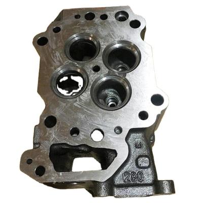 China Construction Material Stores 6D125-6 6151-12-1101 Diesel Engine Cylinder Head For Excavator Spare Parts for sale