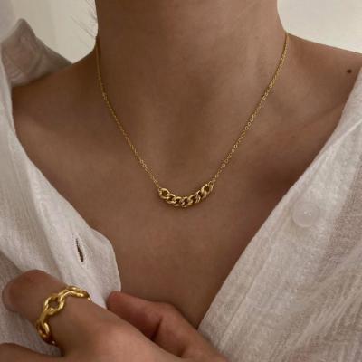 China 2021 Minimalist Silver Thick Cuban Chain Necklaces Lead Free Nickel Free Gold Restrictor Link Geometric Necklaces for sale