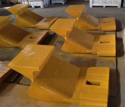 China Crawler Excavator Heel Shroud Blocks Carry Parts For Buckets for sale