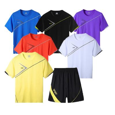 China Supplier Custom Football Uniform Set Sports New Design Soccer Jersey Football Wears for sale