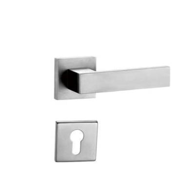 China Modern Solid 304 Stainless Steel Casting Square Door Lever Handle for sale