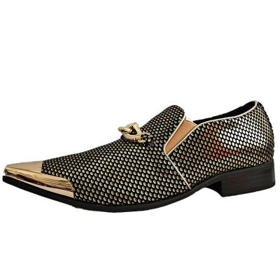 China New Loafers Men's Dress Fashion Golden Shoes for sale