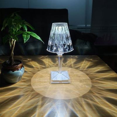 China Creative Transparent Acrylic Crystal Luxury Bedside Table Lamp Modern Touch Home Decor Desk Lamp for sale