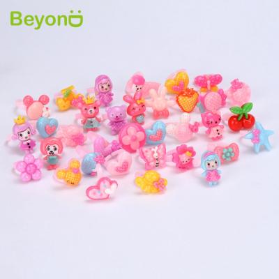 China Cute Gift Ring Plastic Toy For Girls for sale