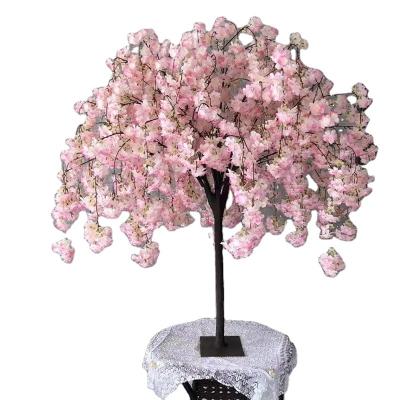 China Outdoor Garden Decor 1.6m Office Wedding Party/Cafe/Factory Tree Center Table Mall Artificial Decoration Fake Tree for sale