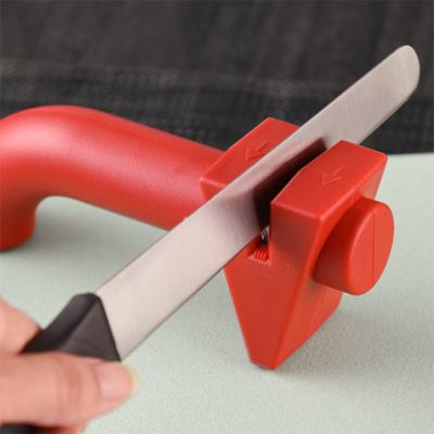 China Sustainable New High Quality Household Kitchen Instruments Hand Held Quick Knife Sharpener for sale