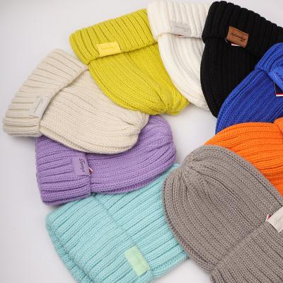 China breathable & Waterproof Star Same Style Acrylic Sleeve Knitted Wool Caps Keep Warm for sale