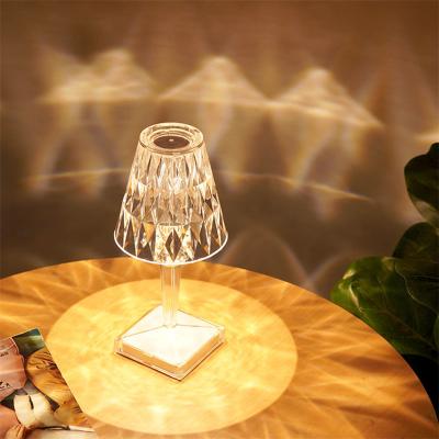 China Modern Warm Italian Luxury Crystal Table Lamp USB Socket Rechargeable Restaurant Table Lamp Atmosphere Table Lamp for sale