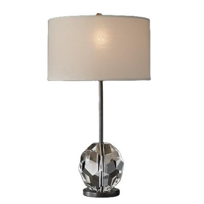 China Fashion Crystal Desk Lamps for Bedroom Luxury Crystal Table Lamp Modern Bedside Lamp for sale