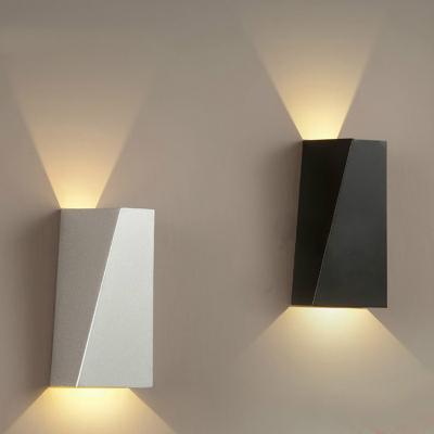 Cina New Product 2017 Modern Indoor LED Lighting Modern Wall Lamp Living Room Lights Led Wall Lamp Stair Aisle Creative Lamp in vendita