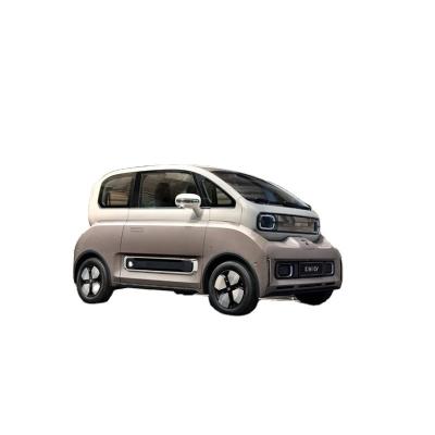 China Regional Kiwi Agent Recruiter 300KM 115km/h Baojun EV Mini Electric Car with 12V External Charging Function 31.9kWh for sale