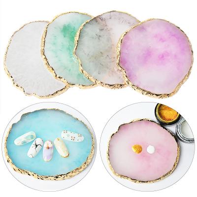 China Professional Nail Art Palettes Nail Mixing Salon Round Shape Palette With Gold Edge for sale