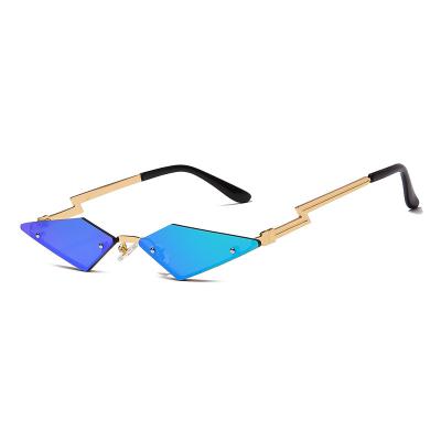 China Frameless movie street flexible blue fantasy luxury triangle personality colors sunglasses 100% fashion shooting trendy designer Sunglasses for sale