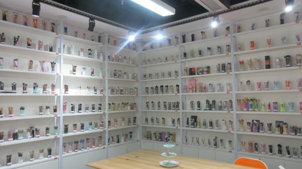 Verified China supplier - Guangzhou Maange Cosmetic Co., Ltd.