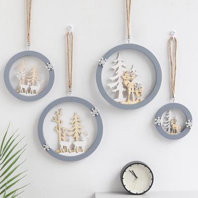 China 2020 New Style Christmas Home Decoration Unpainted Hanging Wooden Ornament Pendant For Wall Decoration for sale