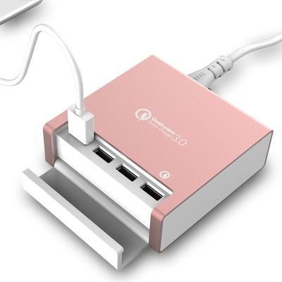 China Hot Sales New Design Mobile Phone 4 Ports 40W USB Charger QC3.0 Smart Fast Charging Wall Charger With 3 USB for sale