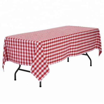 China Amazon Hot Sale 60x126 Inch Disposable Polyester Tablecloth 60x126 Inch Red And White Checkered Tablecloths en venta