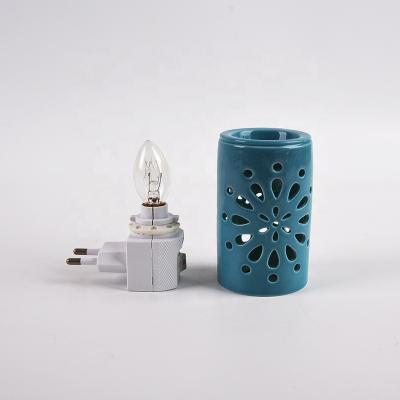 China Garden Decoration Electric Plug-in Fragrance Censer Cavity Design White Ceramic Outlet Oil Heater for sale