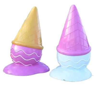 China China Custom Fiberglass Window Display Decorative Soft Ice Cream Props for sale