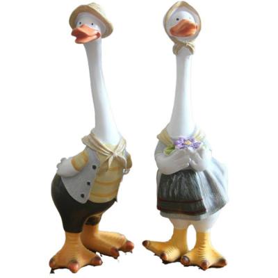 China Europe Cartoon Creative Duck Statue Living Room Desktop Sculpture Ornaments for sale