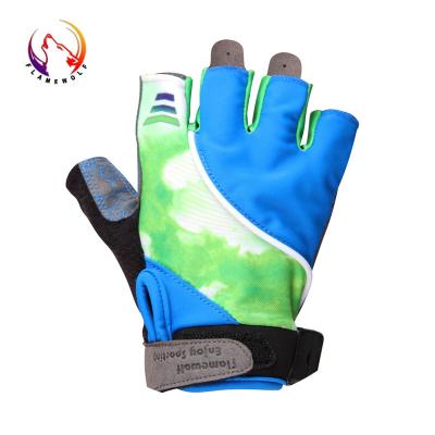 China Breathe Free 2018 Cycling Racing Sport Led Bicycle Gloves for sale