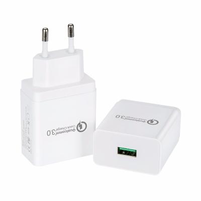 China 18W 18W CELL PHONE Left Mobile Charger Charging 3.0 USB Wall Fast Charger for sale