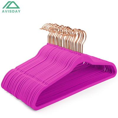 China Avisday high quality sturdy non-slip gold velvet rotatable garment hanger fuchsia modern hangers for sale