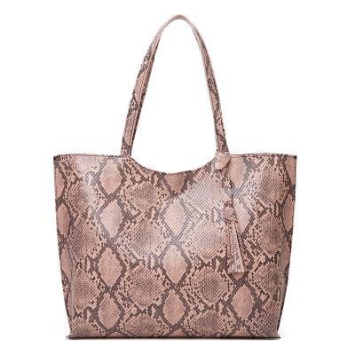 China Wholesale Multicolor Women's PU Snakeskin Bag Zipper Chic Leather Handbags Tote Bag Large Capacity Tote Bag For Ladies for sale