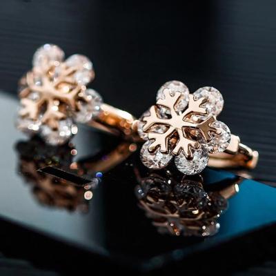 China Sweet Earrings Fashion Christmas Style Earrings Nickel Free Snow Stud Earrings Zircon Woman for sale