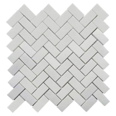 China Natural Warm White Backdrop Natural Warm White Herringbone Charm Mosaic Stone Boutique Mateiral Bathroom Entrance Kitchen Marble Tile. for sale