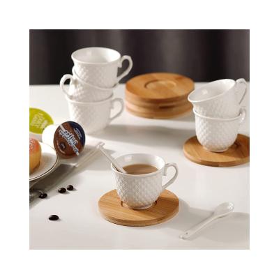 China Minimalist Low Price Wooden Saucers Durable Using Coffee Cup Wooden Saucer for sale