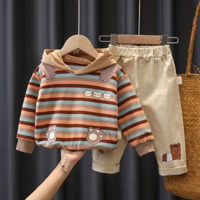 China Arrival Eco-Friendly Dress For Newborn Baby Boy Winter Clothes Sets With Low Price en venta