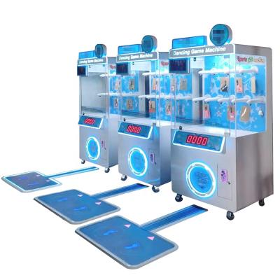 China Hotel Subway Station Shopping Mall Hot Sale Kids Vending Machine Key Master Game Machine Gift Coin Operated Vending Machine for sale