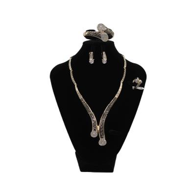 China China Environmental Friendly New Product Comfortable Wedding Jewelry Set For Women Gold Plated Jewelry Wholesale for sale