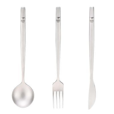 China High Fashion Luxury Design Luxury Cutlery Set Knife Spoon Fork 3-Piece Titanium Tableware For Restaurant for sale