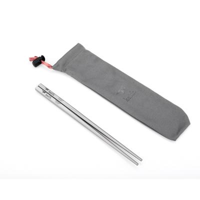 China biocompatible & Exclusive-Use Bacterial Prohibitive Portable Titanium Tableware Strong Handle Square Chopsticks For Dining for sale