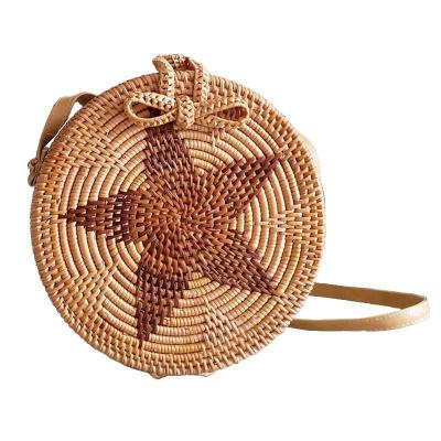 China Sustainable Straw Bag Handwoven Beach Bohemian Shoulder Purse Round Rattan Bag for Women for sale