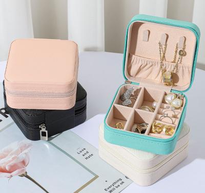 China Jewelry Organizer Personalize Portable Jewelry Case Leather Storage Box 10*10*5CM for sale