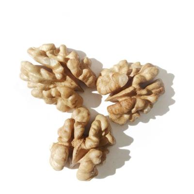 China Factory Nice Taste Low Price Wholesale Dry Xinjiang Walnut Kernel For Sale for sale