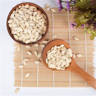 China New Market Price Red Color Raw Crop Dried Pumpkin Shine Seeds Hot Selling Skin for sale