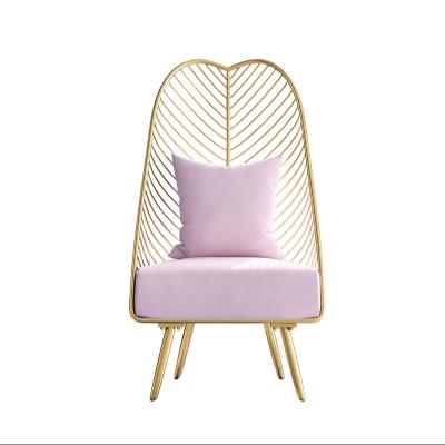 China Nordic modern light luxury leaf-shaped banana modern single room sofa chair living room lounge chair small for sale