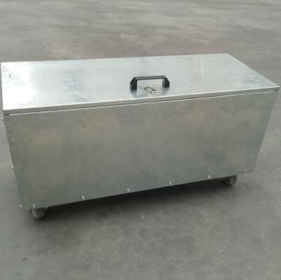 China High Tech Hot Galvanized Steel Horse Feed Storage Locker With Wheels for sale