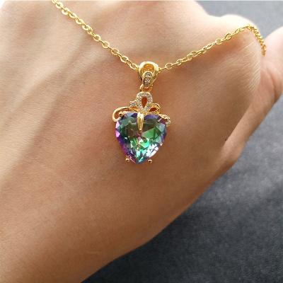 China Valentine Day Colorful Trendy Trendy CZ Crystal Love Heart Pendant Necklaces for Women Jewelry for sale